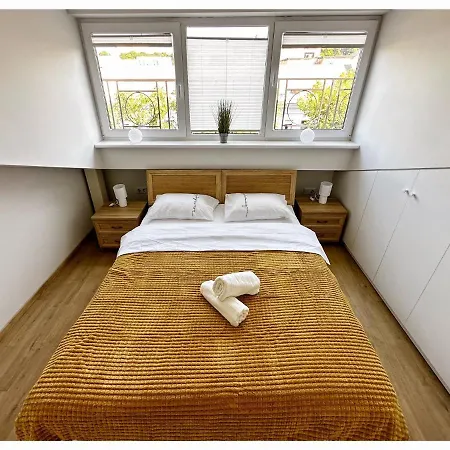 In The Centre Apartment